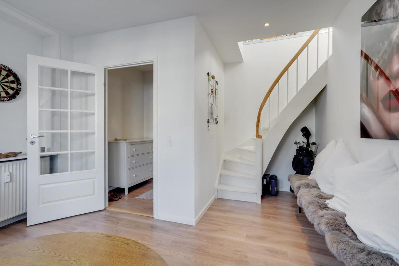 Bath Tub Penthouse In The City Aalborg Luaran gambar