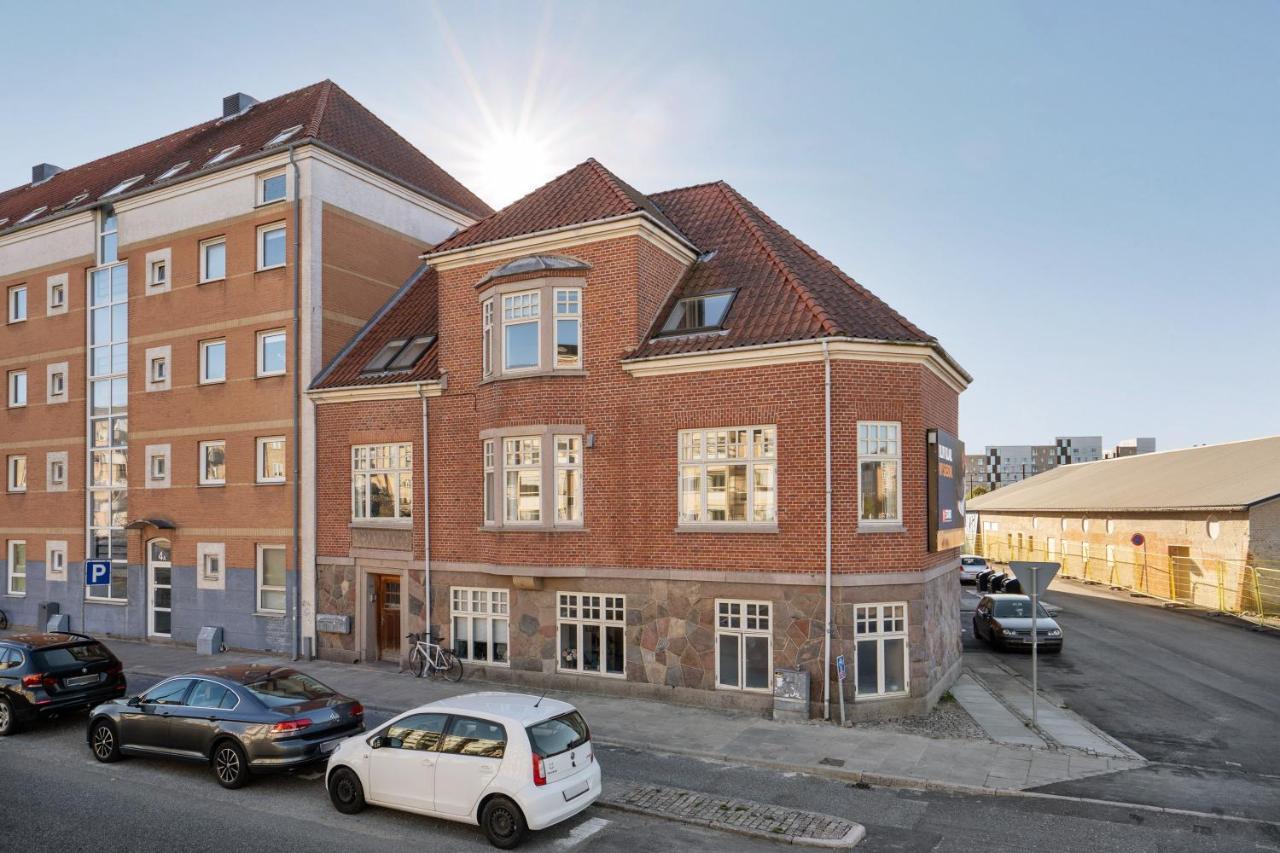 Bath Tub Penthouse In The City Aalborg Luaran gambar